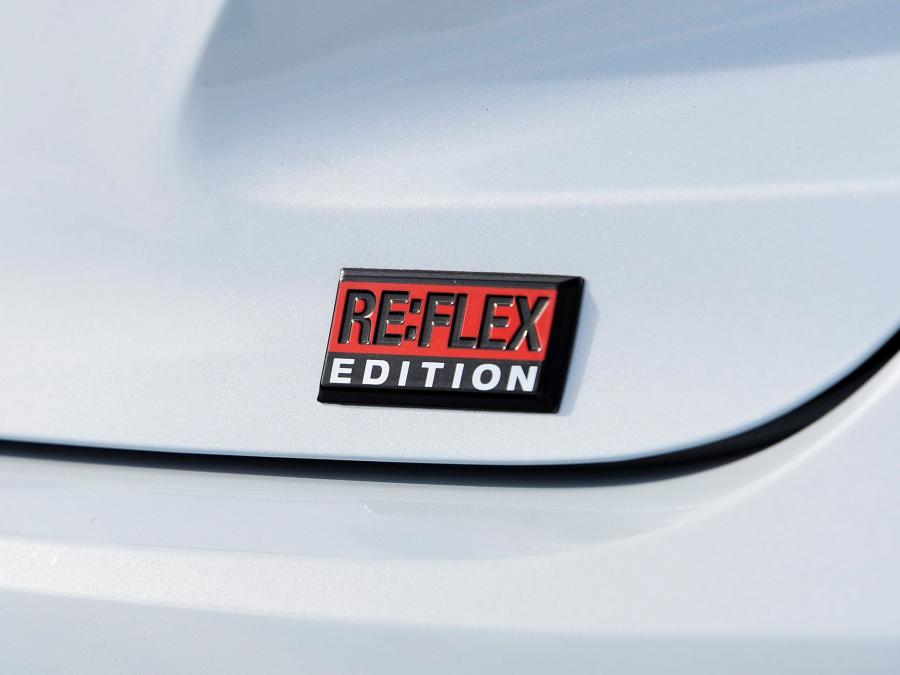  Hyundai Veloster Re-Flex 2014 года  (фото 19 из 22)